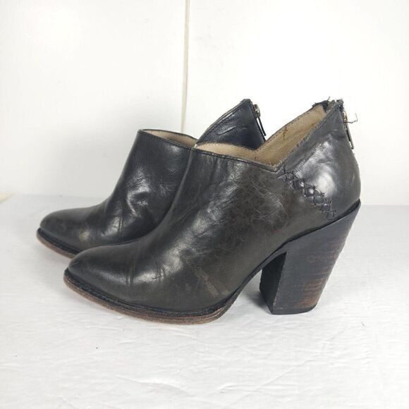 Freebird by Steven Women’s Steel US9 Dark Brown Leather Distressed Ankle Booties - Picture 1 of 15